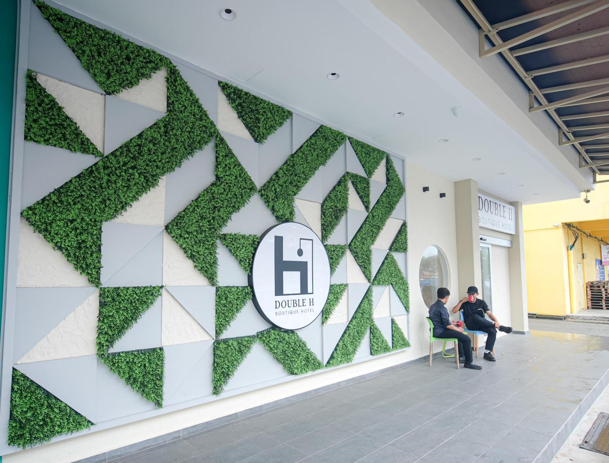 Double H Boutique Hotel Kuala Terengganu Exterior photo
